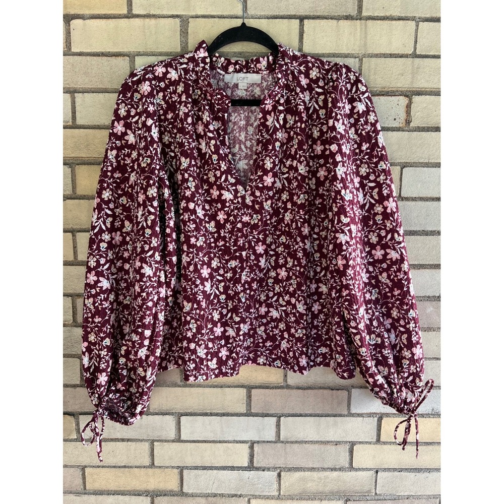 Loft Maroon Floral Ruffle V-Neck Balloon Sleeve Blouse Crinkle Texture Sz Small